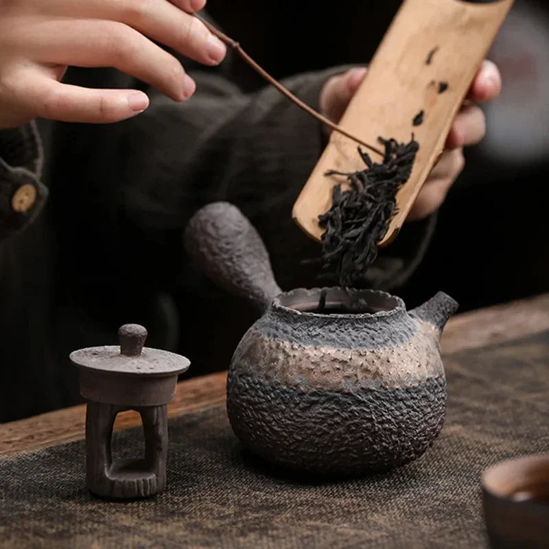 Textured Clay Kyusu Teapot - 220ml