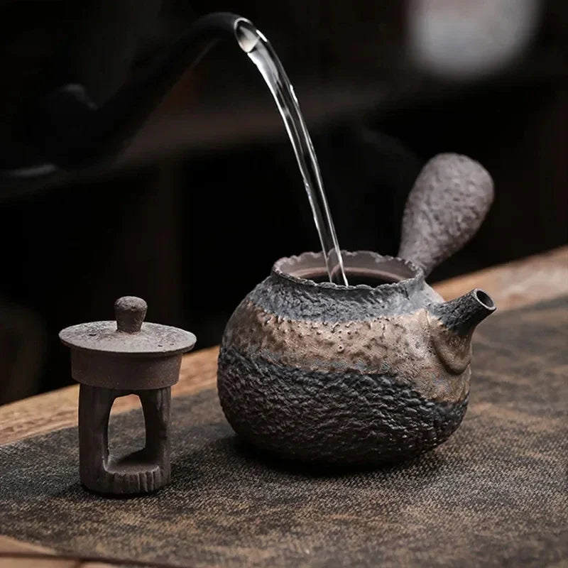 Textured Clay Kyusu Teapot - 220ml