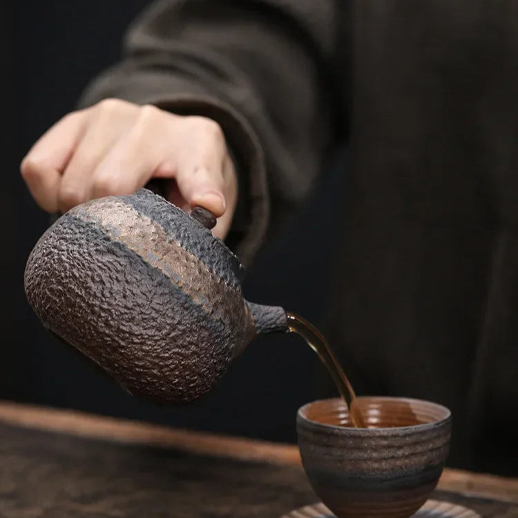 Textured Clay Kyusu Teapot - 220ml