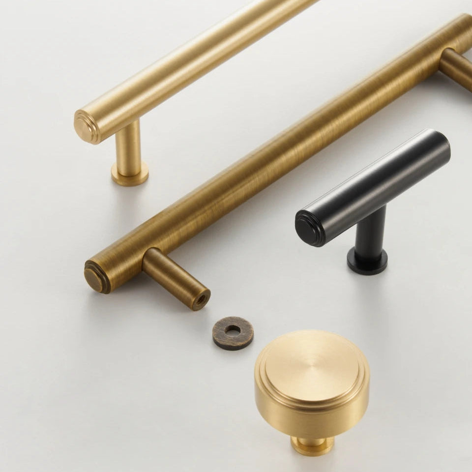Forma Brass Cabinet Handle & Knob - Matte Black