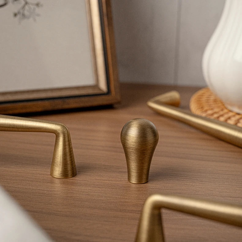 Fluted Brass Handle
