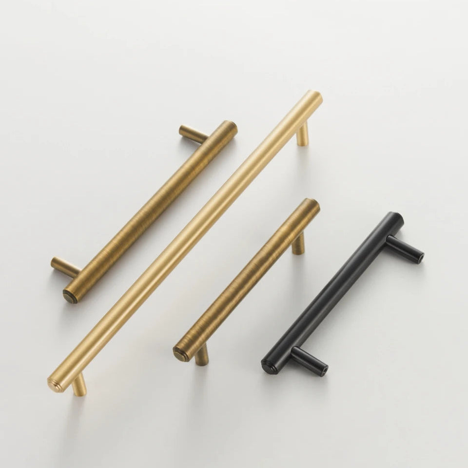 Forma Brass Cabinet Handle & Knob - Matte Black