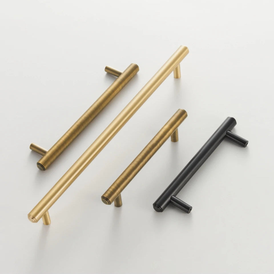 Forma Brass Cabinet Handle & Knob - Matte Brass