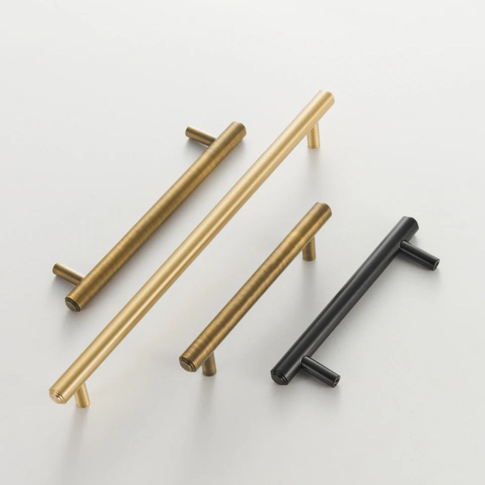 Forma Brass Cabinet Handle & Knob - Antique Brass