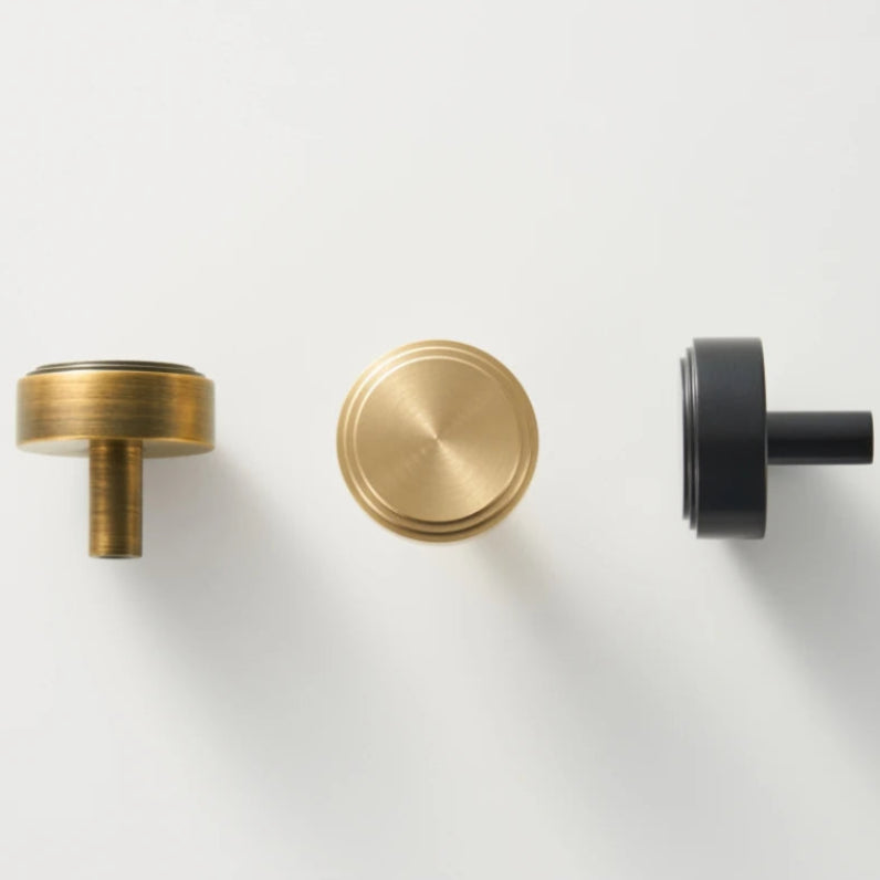 Forma Brass Cabinet Handle & Knob - Matte Brass